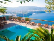 Hotel Mega Mare - בית מלון בדרום איטליה