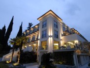 Hotel Villa Rosa - בית מלון באגם גרדה