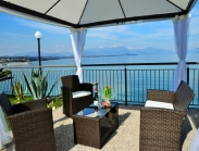 Miralago - כפר נופש באגם גארדה